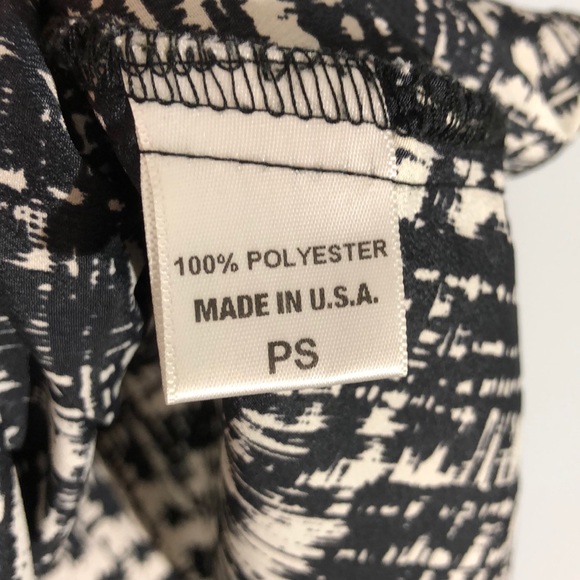 Bobeau Black and White Blouse - petite small - Picture 4 of 5